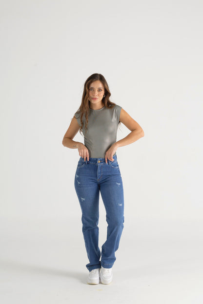Jean recto con rotos - REF: 10239