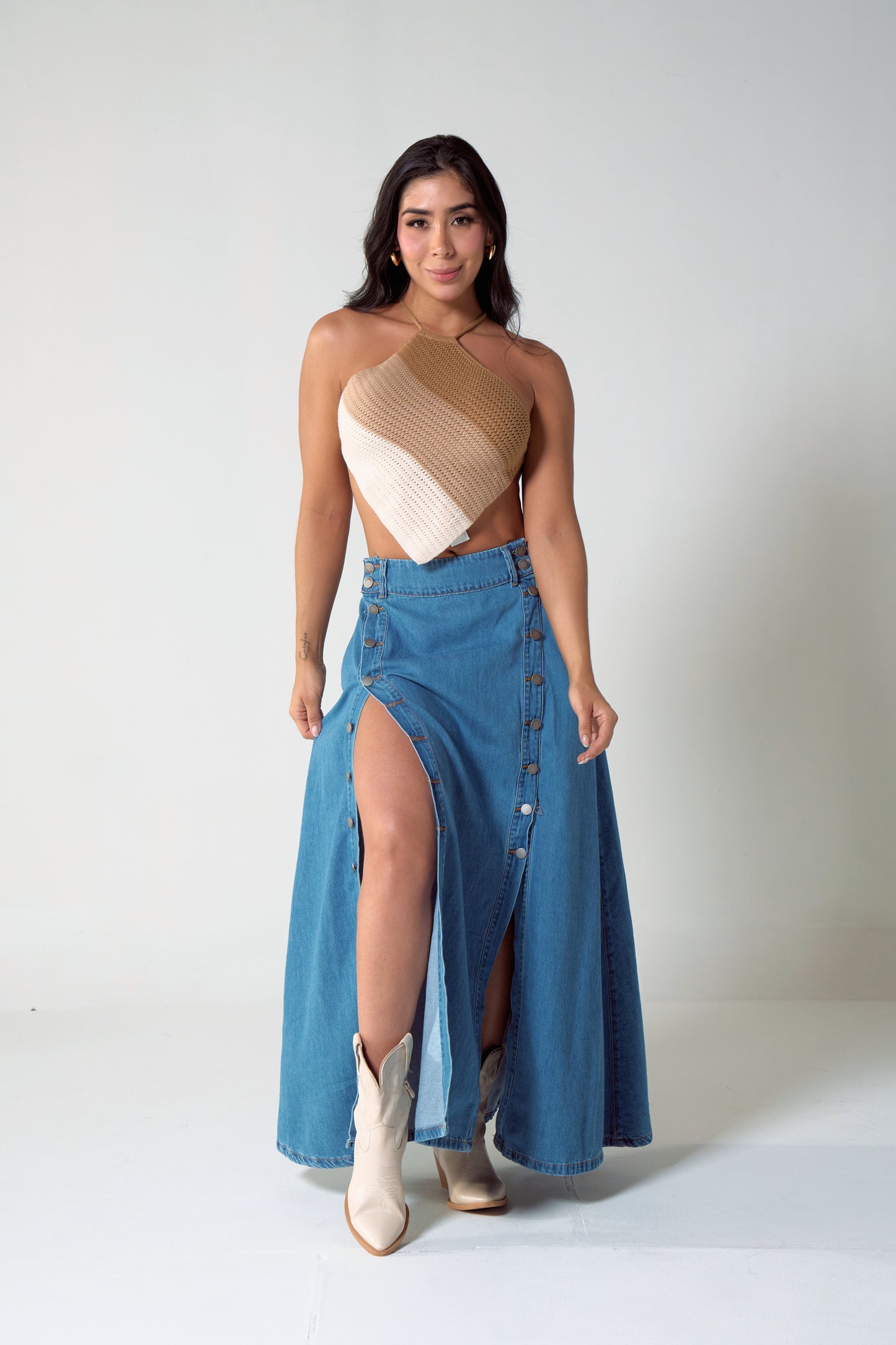 Falda larga en denim con abertura en botones laterales - REF: 10195