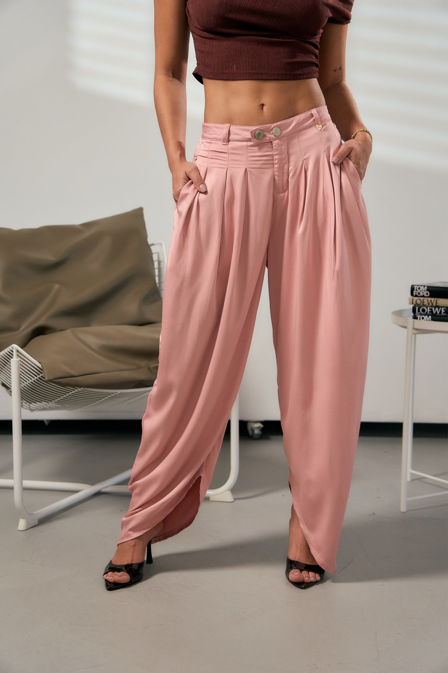 Pantalón aladino y bota asimétrica - REF: 10430