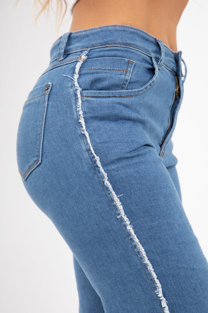 Jean Culotte con Costuras Deshiladas
