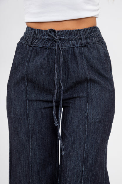 Jean wide leg con pretina en resorte